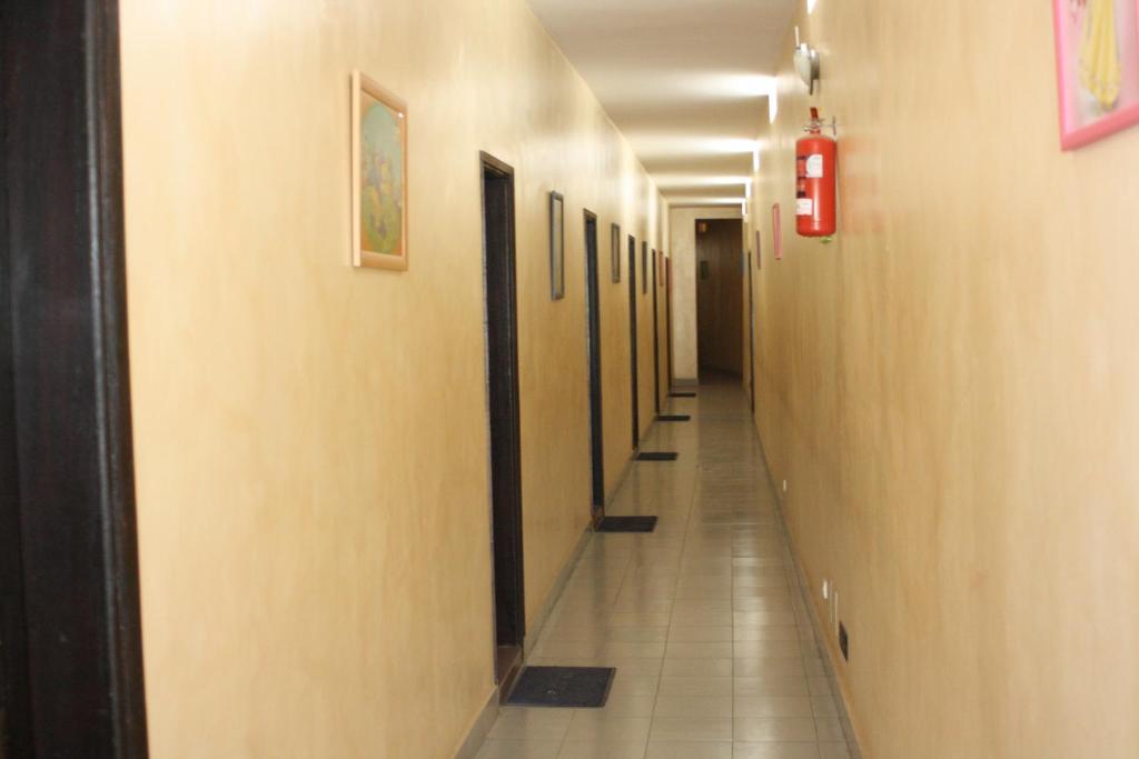 Hotel Magic Land Dakar Esterno foto