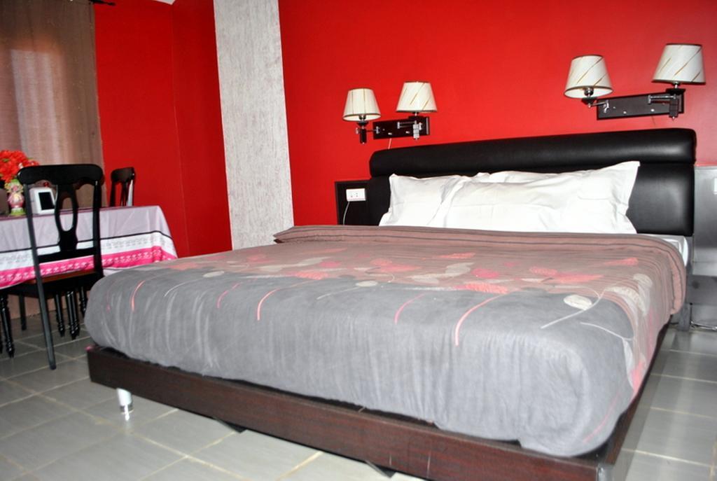 Hotel Magic Land Dakar Esterno foto